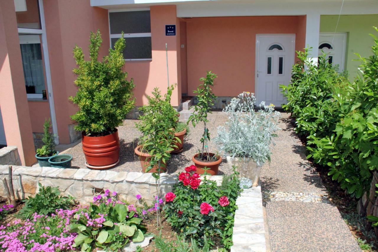 Apartment Bura Šibenik Exterior foto